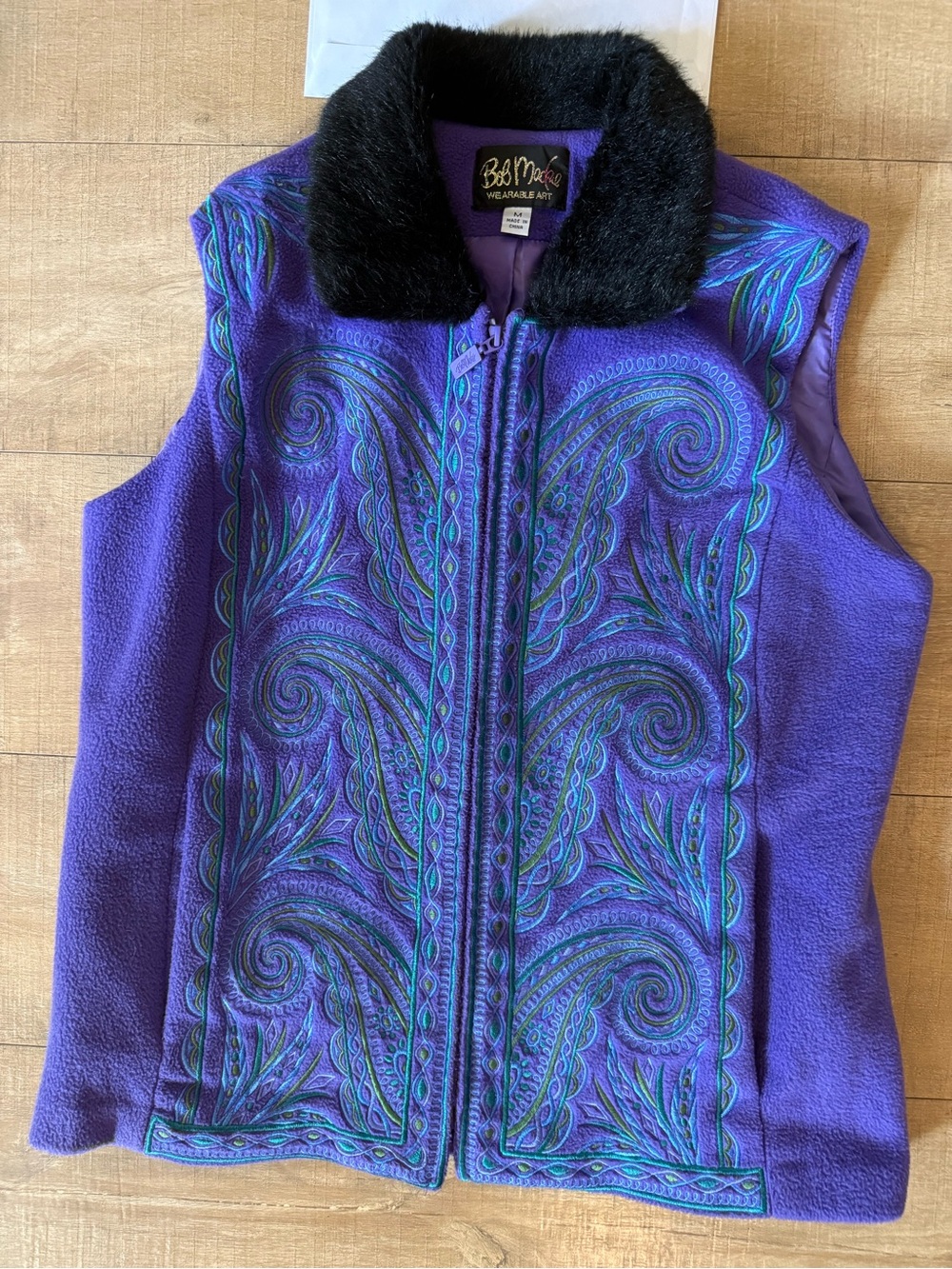 Bob Mackie Zip Lined Vest art to wear Embroidered paisley Faux Fur Collar Size M